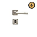 Ovenpainike, Kansallisteatterin malli, vanhaan oveen, alkuperäistyyli, niklattu messinki, avainkilvillä