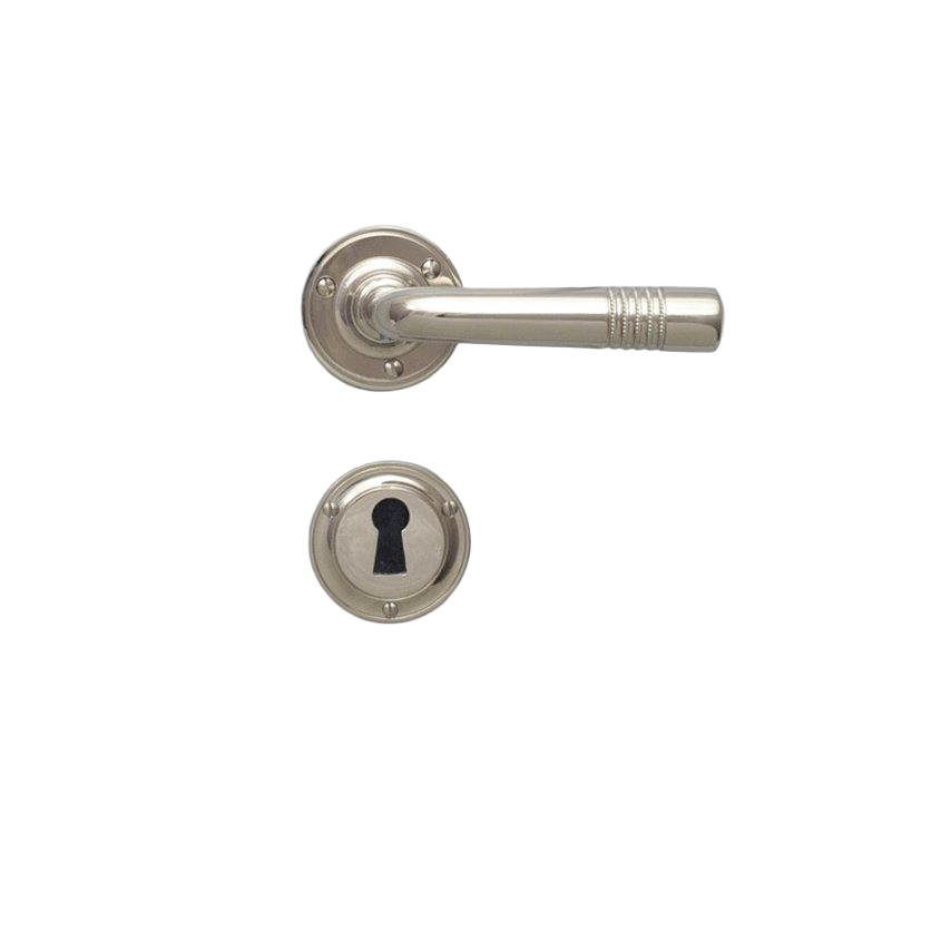 Ovenpainike, Kansallisteatterin malli, vanhaan oveen, niklattu messinki, avainkilvillä